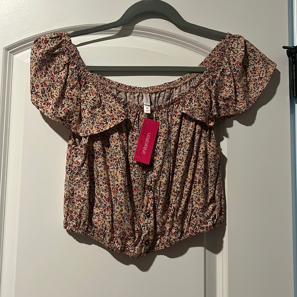 Off the Shoulder Floral Crop Top